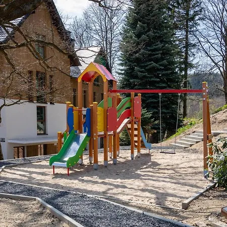 Apart Invest Green Park Resort C3-z dostępem do strefy spa *