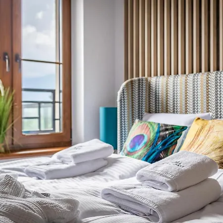 Park C3-z Dostepem Do Basenu, Sauny, Jacuzzi, Silowni شقة شكلارسكا بوريبا