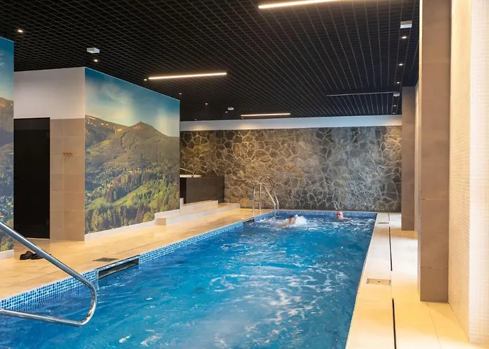 Park C3-z Dostepem Do Basenu, Sauny, Jacuzzi, Silowni شقة شكلارسكا بوريبا