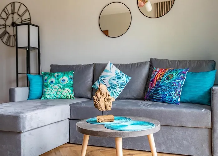 Park C3-z Dostepem Do Basenu, Sauny, Jacuzzi, Silowni شكلارسكا بوريبا